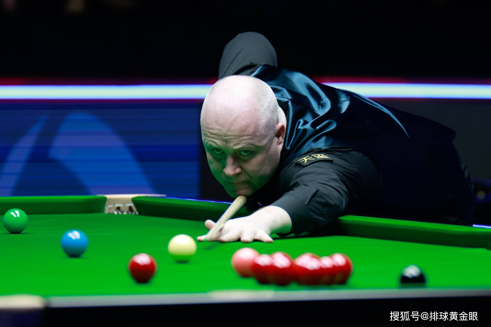 王刚还在右 王刚还在右